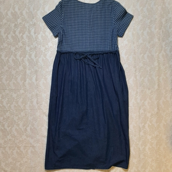 Vintage 90s Blue Denim Dress with Floral embroidery - Picture 3 of 4